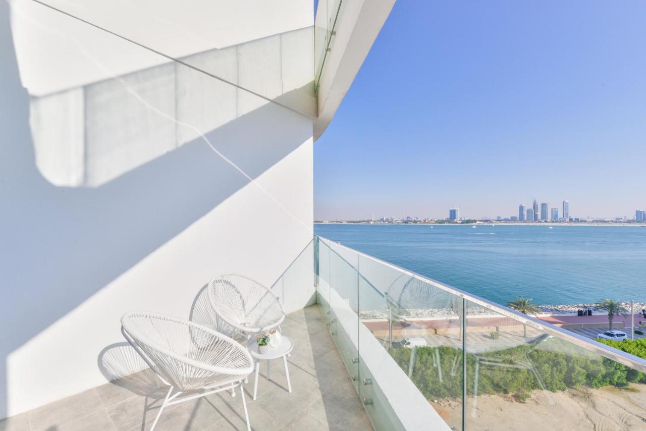 Ultra Luxury Palm - Mina Azizi - Free 5 Star Beach Resorts Access Дубай Экстерьер фото